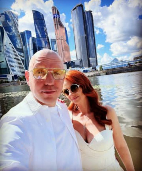 Лена Катина о свадьбе с миллионером: «Для мужа я – лучший подарок!»