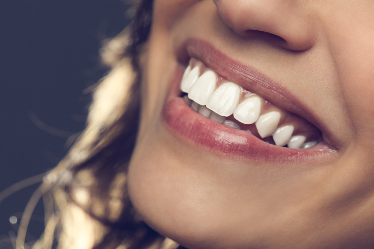 Влияет ли здоровье зубов на строение лица и осанку?