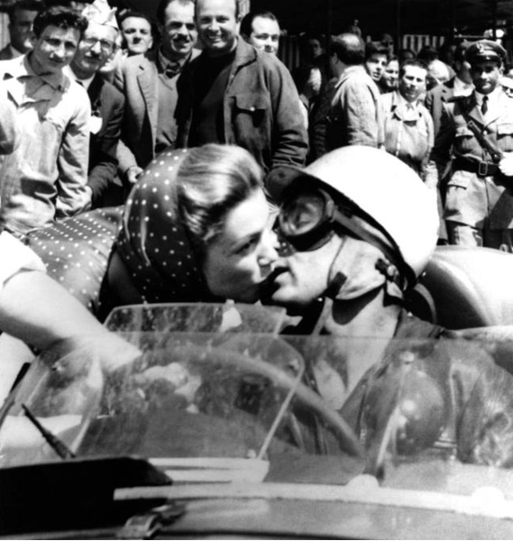 65 лет назад в Италии погиб знаменитый гонщик