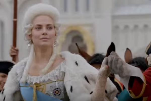 Юлия считает роль Екатерины особенной | Источник: Кадр из сериала «Великая»
