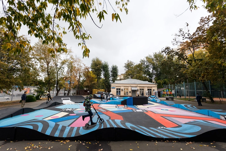 Фестиваль уличного искусства «Здесь и сейчас» в Москве