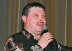 Артист, певший за Михаила Круга, ответил на обвинения в клевете