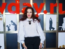 Эвелина Бледанс, Валерия и другие звезды поздравили Woman’s Day с юбилеем
