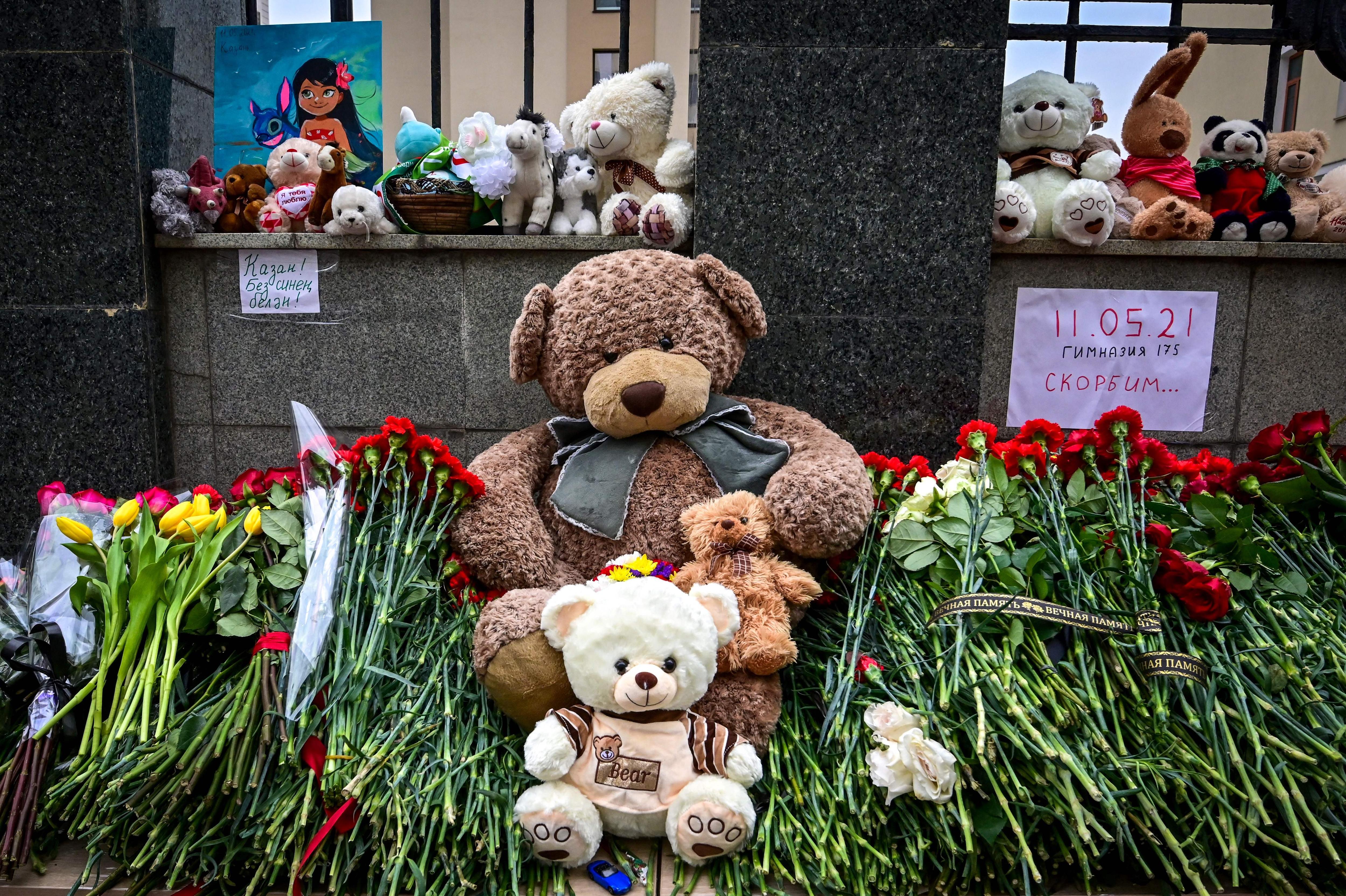 Пронзительная инсталляция, посвященная погибшим детям Донбасса.. День траура в москве крокус