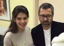 Супруга Алексея Рыжова похвасталась точеной фигурой после родов