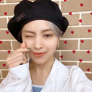 Рюджин из ITZY рассказала, каково было работать с BTS, когда она была стажером