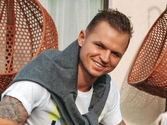 Тарасову — 34! Футболист рассказал о планах на будущее, стрессе и жизни «на грани»
