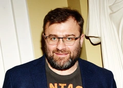 Михаил Пореченков устроил драку в аэропорту