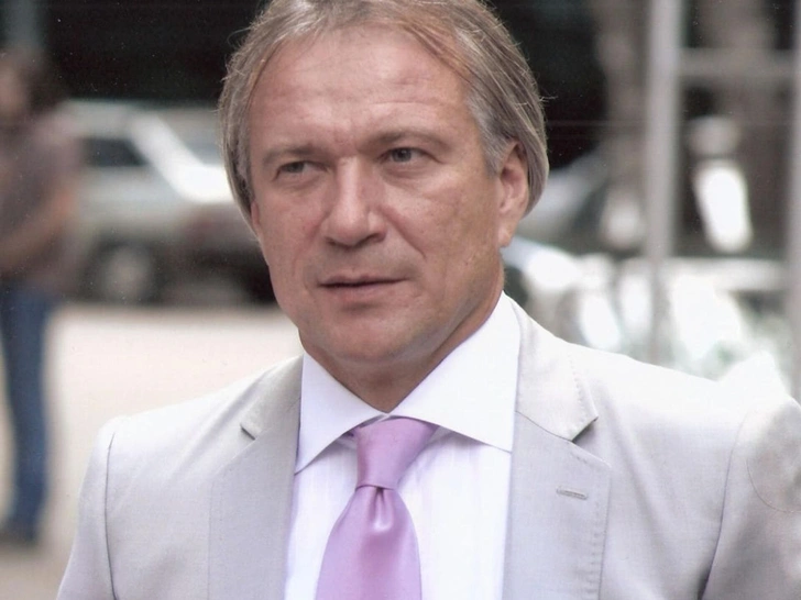 Олег Медведев