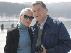 60-летняя Лариса Вербицкая сетует, что мужа Александра Дудова постоянно называют ее отцом