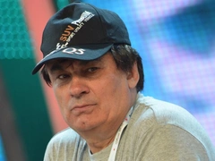 Состояние здоровья Александра Серова сейчас: родные просят молиться