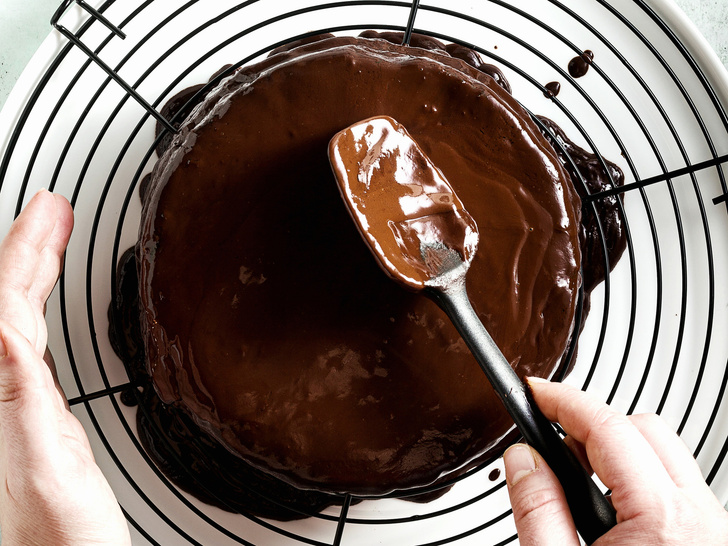 Любимый шоколадный торт Виндзоров: рецепт, с которым справится даже новичок