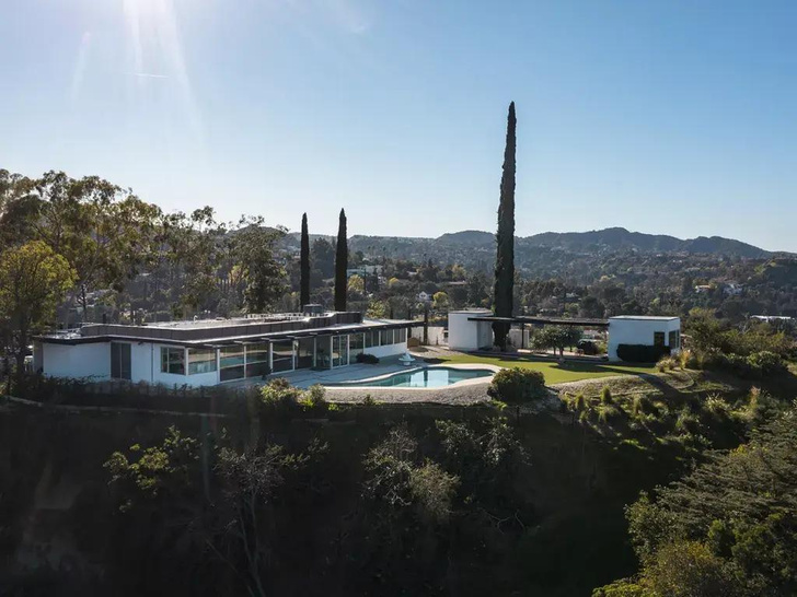 В Лос-Анджелесе нашли и восстановили «потерянный» дом по проекту Рихарда Нойтры