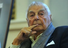 СМИ: Юрий Любимов впал в кому