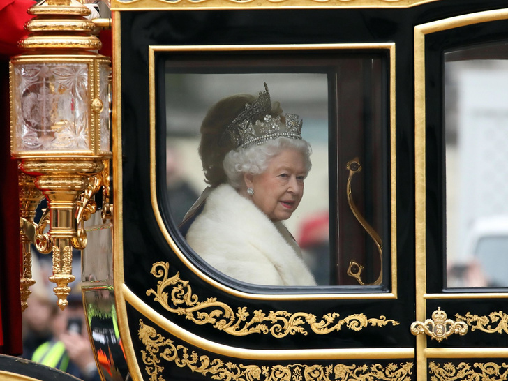 Ослепительная Королева: каким был последний выход Елизаветы II в тиаре (и он имел особый смысл)