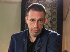 Победителя «Битвы экстрасенсов» Максима Левина отправили за решетку на три года