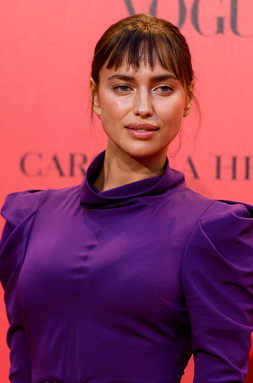 Ирина Шейк