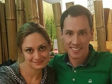Карина Мишулина и Тимур Еремеев почтили память отца в его день рождения