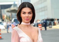 Певица самых строгих правил: в школе Анна Седокова отшивала ухажеров