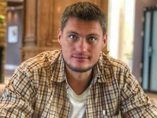 Александр Задойнов покупает квартиру в Сочи