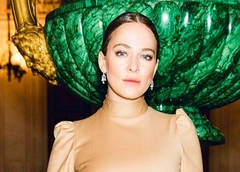 Аглая Тарасова провела вечер с экс-бойфрендом Дженнифер Лоуренс