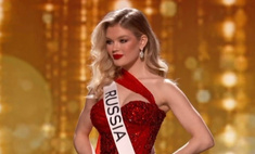 Чувственные губы и платье с Жар-птицей: россиянка вышла в полуфинал «Мисс Вселенная»