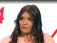 «Он сам хватал ножи»: мачеха отрицает, что пыталась отрезать половой орган шестилетнему пасынку
