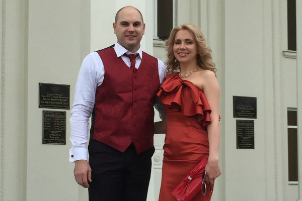 Второй раз Вадим и Ольга поженились ровно через 10 лет и один день после первого торжества