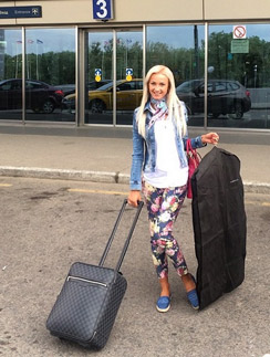 Ольга Бузова уже летит в родной город