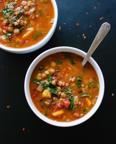 10 простых, но вкусных и сытных постных супов