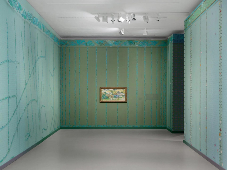 Винсент Ван Гог и обои Лауры Оуэнс на выставке в Арле