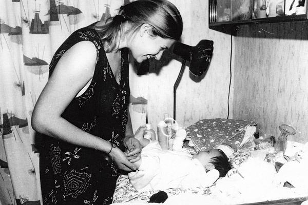 29 сентября 1996 года Анна впервые стала мамой – на свет появилась ее дочь Софья