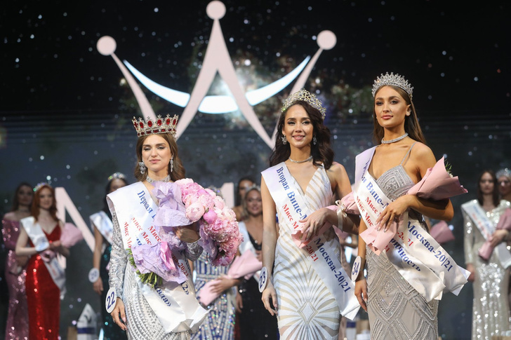 Титул «Мисс Москва-2021» завоевала Аля Саламова. Что известно о первой красавице столицы