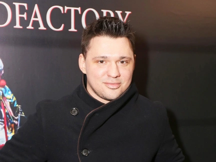 «Я теряю корни». Как Алексей Кабанов попал в историю с внебрачным ребенком и Сати Казановой