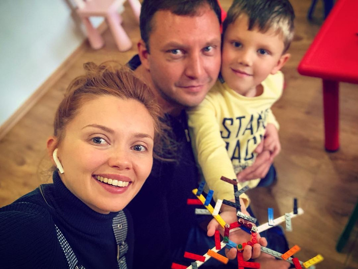 31-летняя актриса Ольга Кузьмина рассталась с мужем, с которым прожила почти полжизни