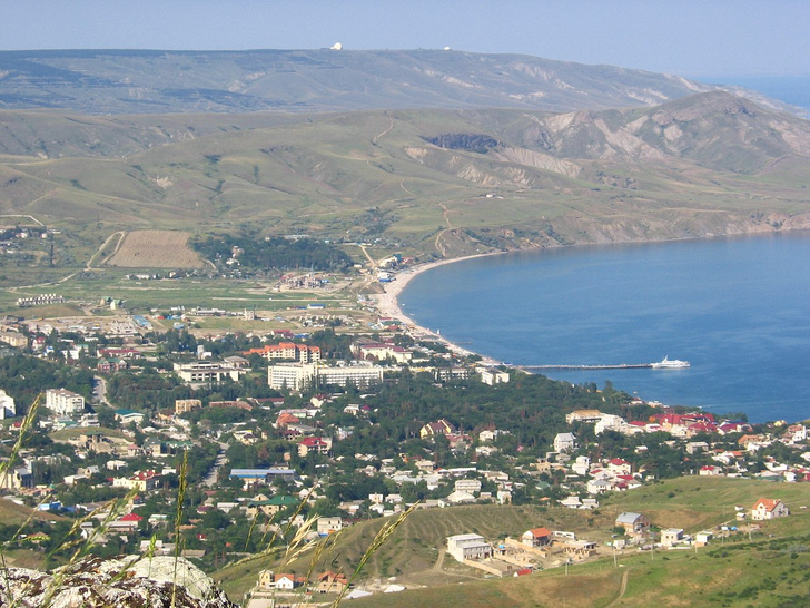 От Феодосии до Нового Света, через Коктебель и Судак: самый подробный гид по юго-восточному берегу Крыма