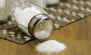 Бессолевая диета: почему полностью отказываться от соли нельзя даже гипертоникам