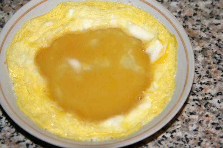 Как варить яйца в микроволновке