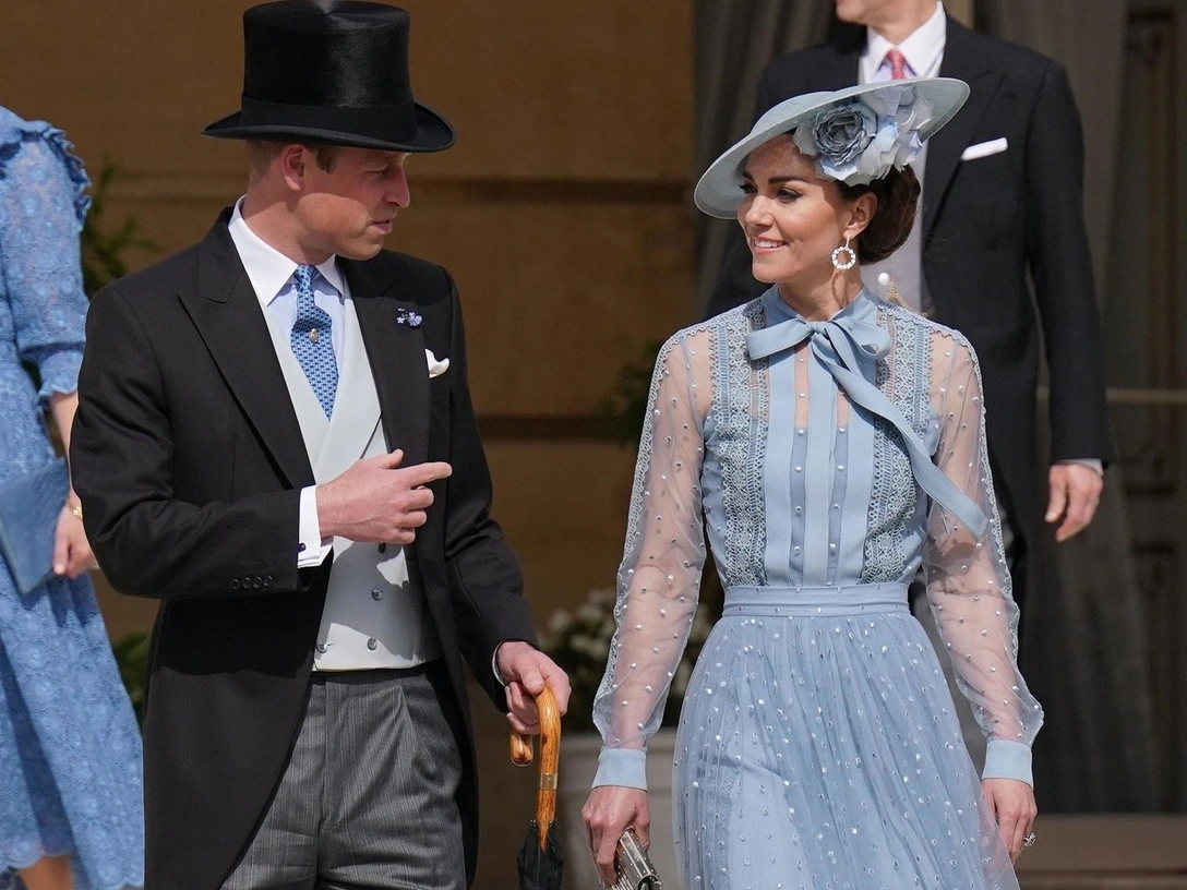 Кэтрин и Уильям в саду Букингемского дворца, 2023 год | marieclaire.ru