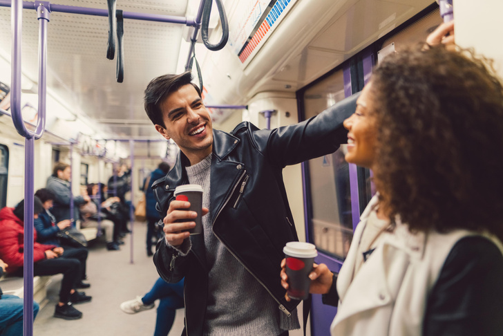 знакомства в метро, знакомства в транспорте, понравился парень в метро