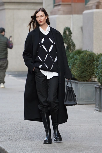 Карли Клосс в Нью-Йорке | marieclaire.ru