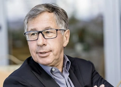Петр Авен: «Если не будешь счастливым, много денег не заработаешь»