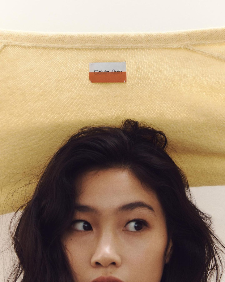 Звезда «Игры в кальмара» Хо Ен Чон в новой кампании Calvin Klein