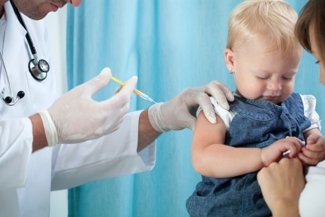 Ребенок перед прививкой: как подготовить к вакцинации