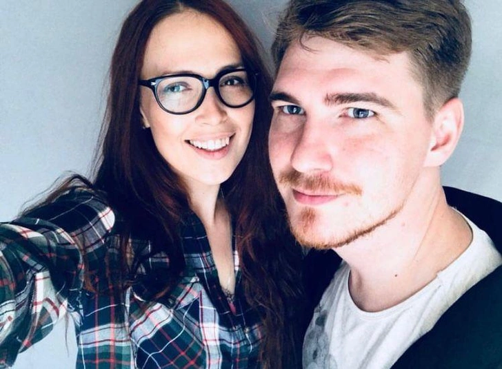 Светлана родила третьего ребенка Артуру в 2020 году