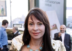 Марина Хлебникова – певица, пережившая тяжелую болезнь, пожар и самоубийство мужа