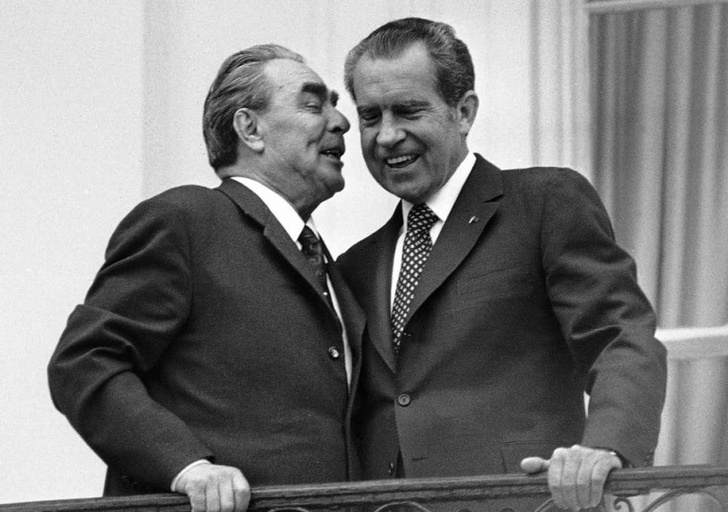 Редкое видео: Брежнев и Никсон валяют дурака