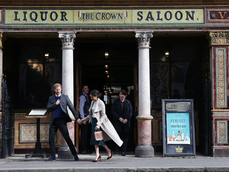 Принц Гарри и Меган Маркл во время визита в Ирландию, 23 марта 2018