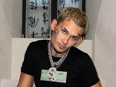 Моргенштерн извинился за скандальные слова о праздновании Дня Победы