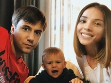 Бывшая девушка Ивана Жидкова подозревает его в краже денег
